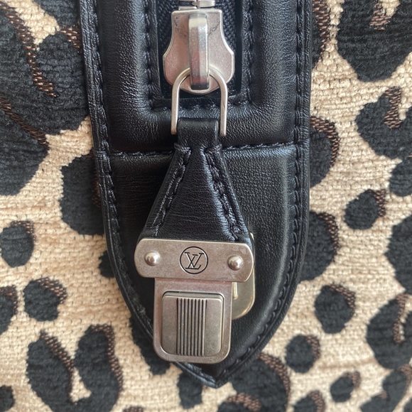 Louis Vuitton Leopard Print Speedy30 Stephen Sprouse collection 🖤🤎 - Picture 12 of 17